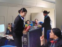 留学生に人気のフライトアテンダントコース！